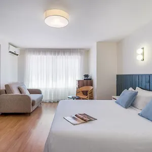 Gasthof By Olala Homes, Granada