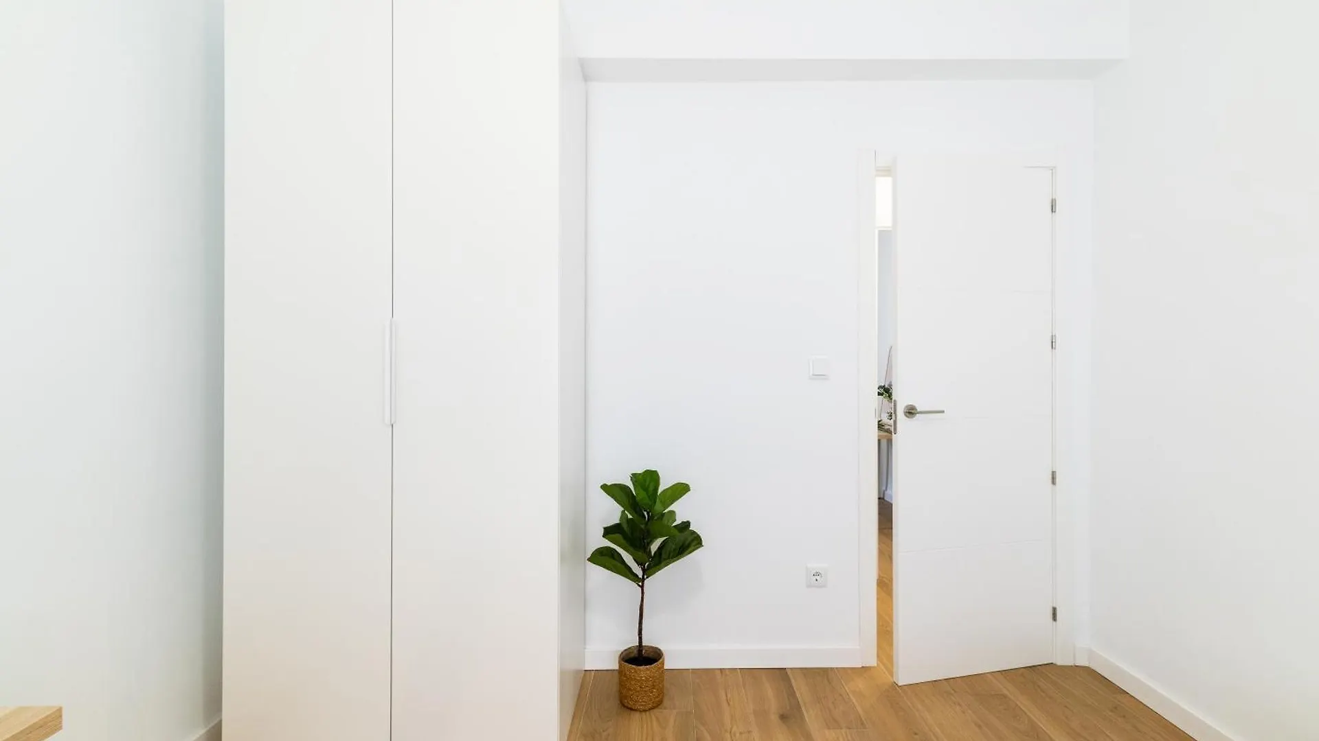 Centro Y Confort Junto A Corte Ingles Granada Apartment